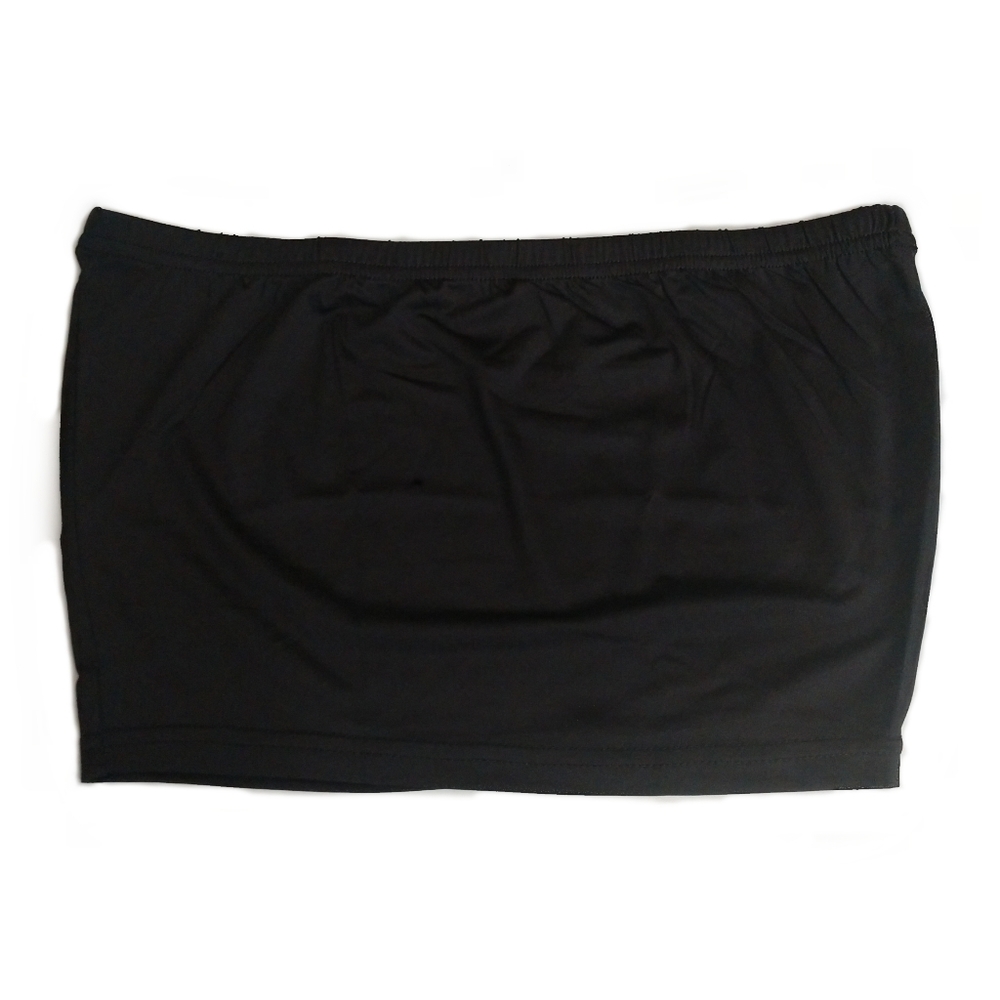 Slim fit tube top/crop in black.